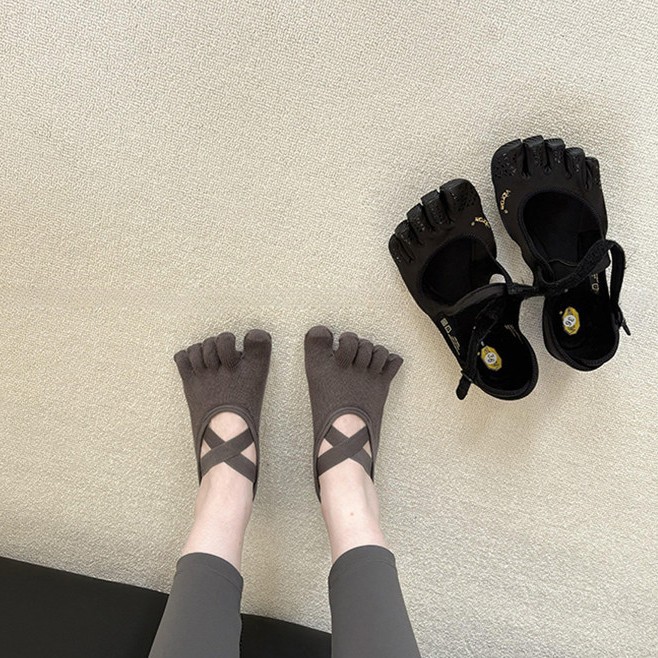 Pilates Yoga Grip Socks - Kadın Çapraz Askılı Beş Parmaklı Yoga